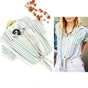 New COZY CASUAL Button Down Striped Cropped Top sz L